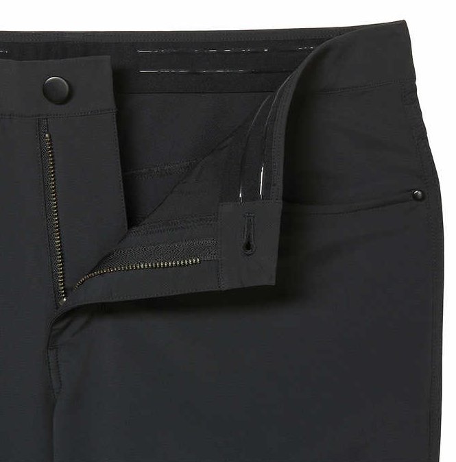 Kirkland Signature Men's 5 Pocket Performance Comfort Waistband 2-Way Stretch Pants