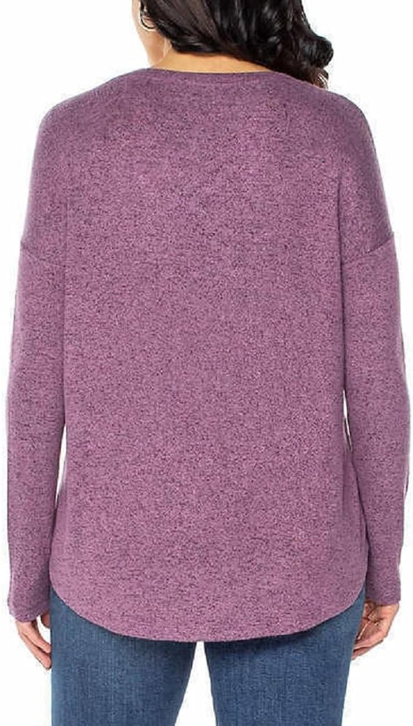 Well Worn Women's V-Neck Top