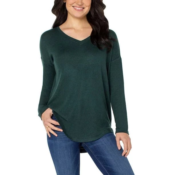 Well Worn Women's V-Neck Top