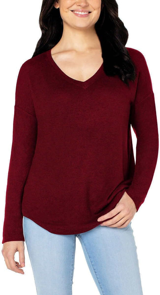 Well Worn Women's V-Neck Top