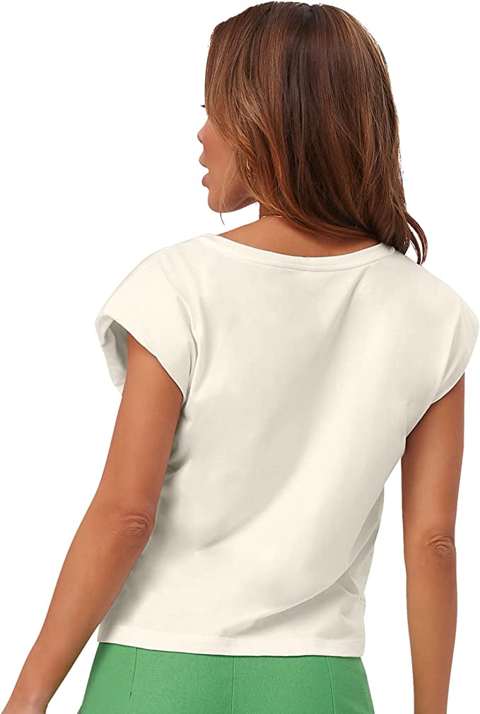 Endless Collection Women's Tropical Blouse - Vibrant floral print, lightweight fabric, perfect for summer fashion