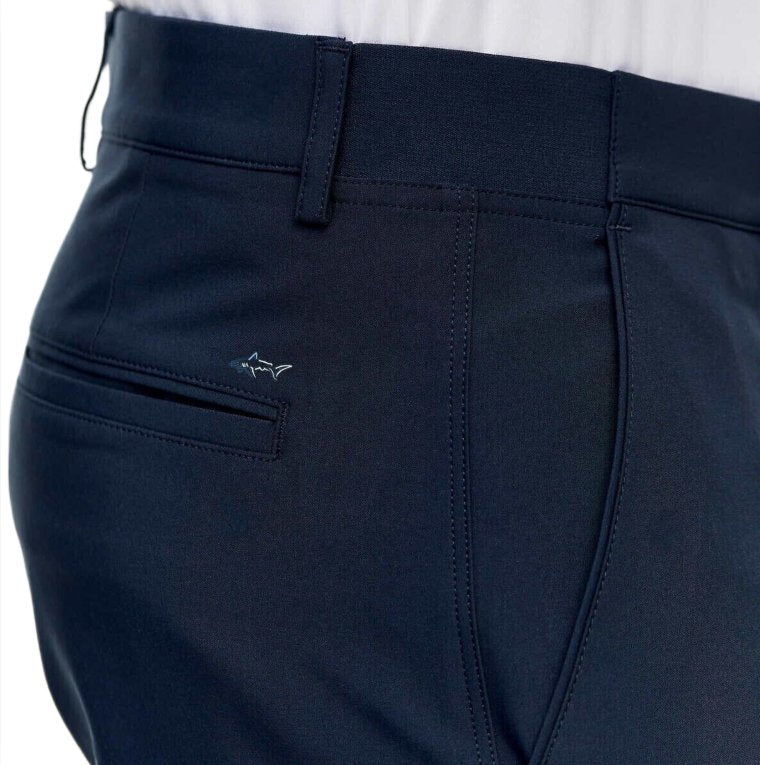Greg Norman Men's Comfort Cargo Shorts