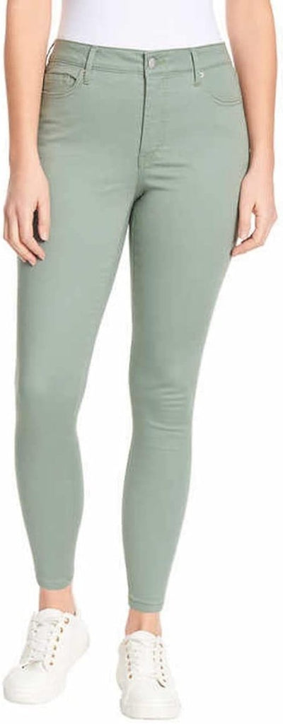 Premium Denim High-Waisted Jeans by Jessica Simpson – Comfortable Elegance