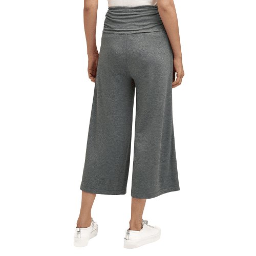 Comfortable and Versatile Wide-Leg Silhouette for Every Occasion