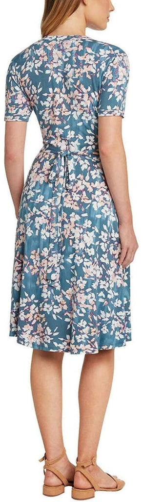 Versatile and Stylish Wrap Dress - Perfect for Any Occasion