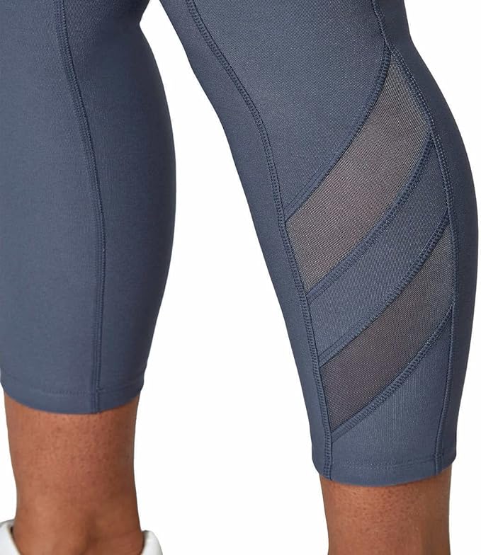 Mondetta Women's Midweight High Waisted Mesh Capri Legging