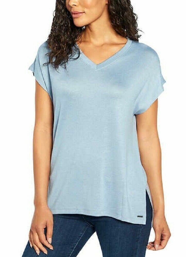 Stylish and comfortable Orvis Women's V-Neck Tunic Knit Top - perfect for any occasion!