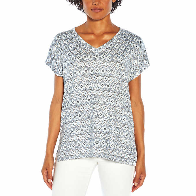 Stylish and comfortable Orvis Women's V-Neck Tunic Knit Top - perfect for any occasion!