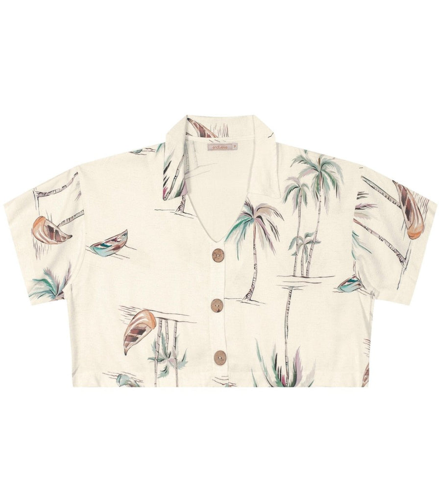 Stylish and sustainable women's button-down cropped blouse for versatile fashion